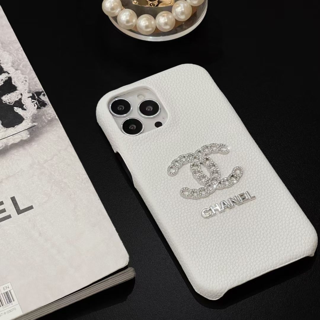 Iconic Chanel Interlocking 'CC' Logo Detail on iPhone Case