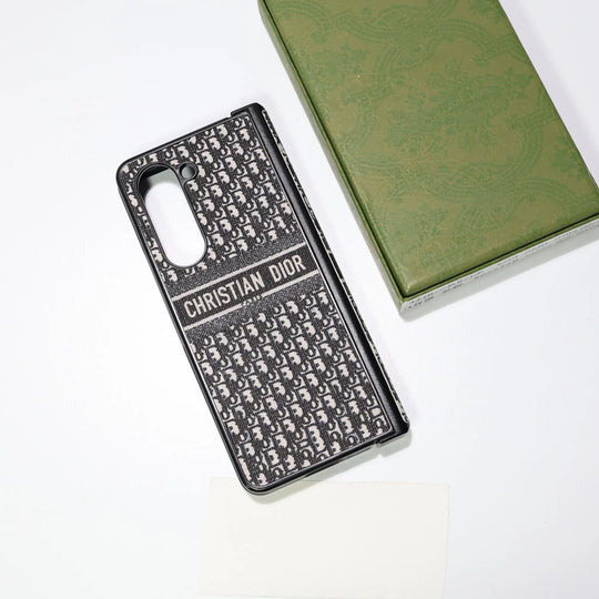 Oblique Slim Z Fold Case for Z Fold 3 | Easy-Cases