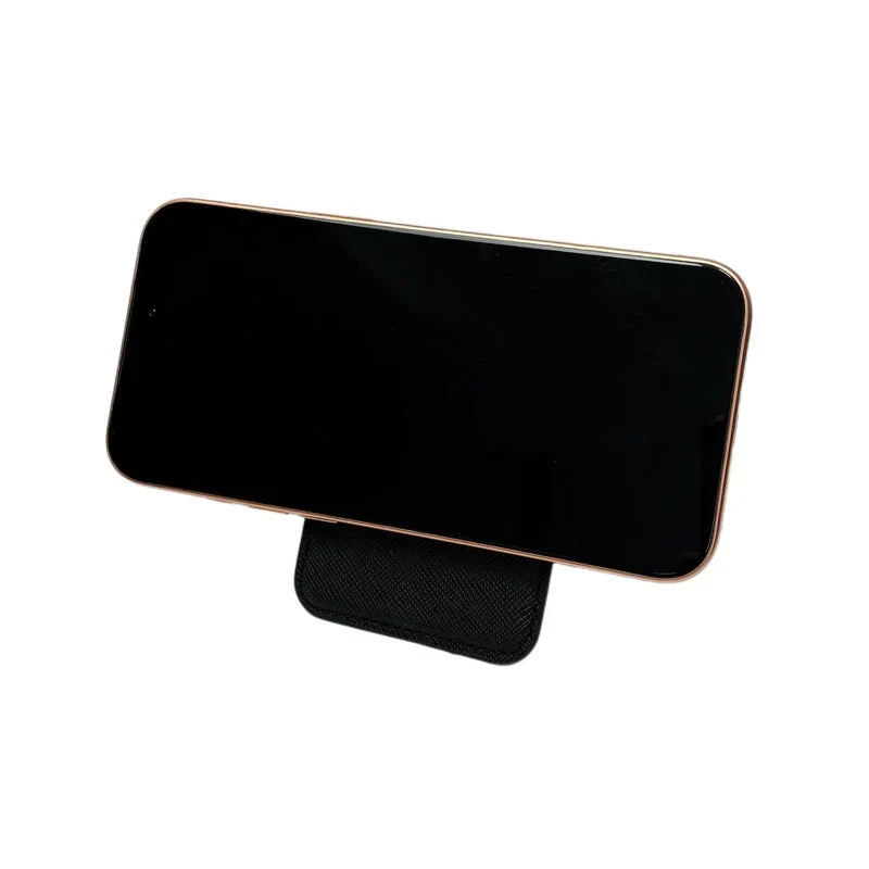 Crossgrain Magnetic Wallet Stand product image 6 | Easy-Cases