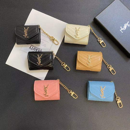 Luxury Quilted AirPods Case with Gold Chain