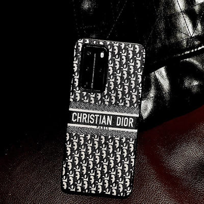 Sleek Dior Case for iPhone Protection