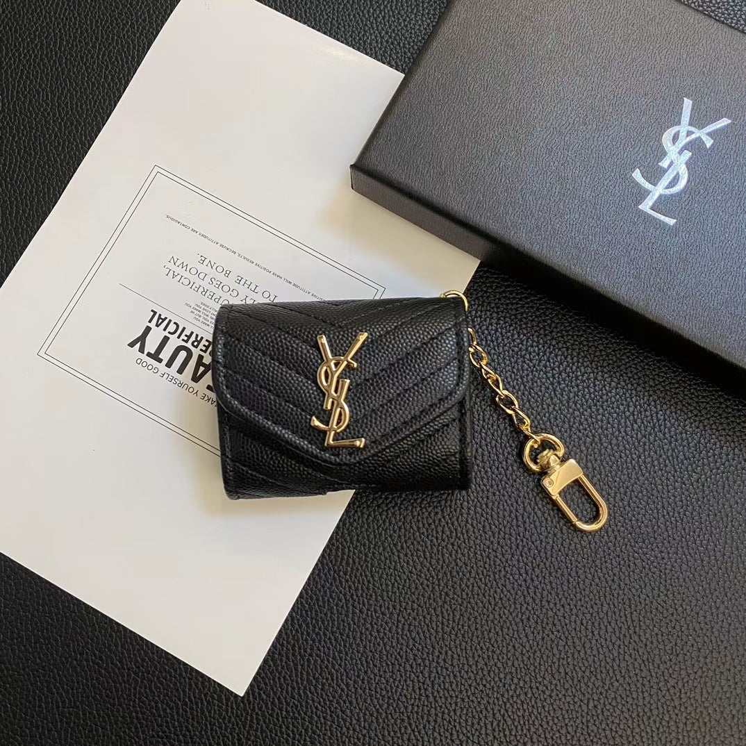 Luxury Quilted YL AirPods Case with Gold Chain