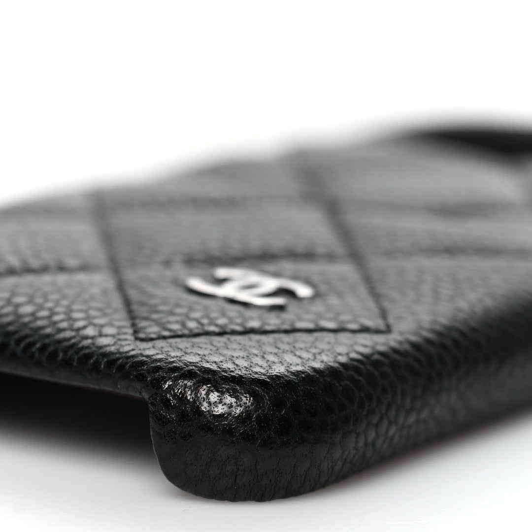 Black Quilted iPhone Case - product image 8 | Easy-Cases