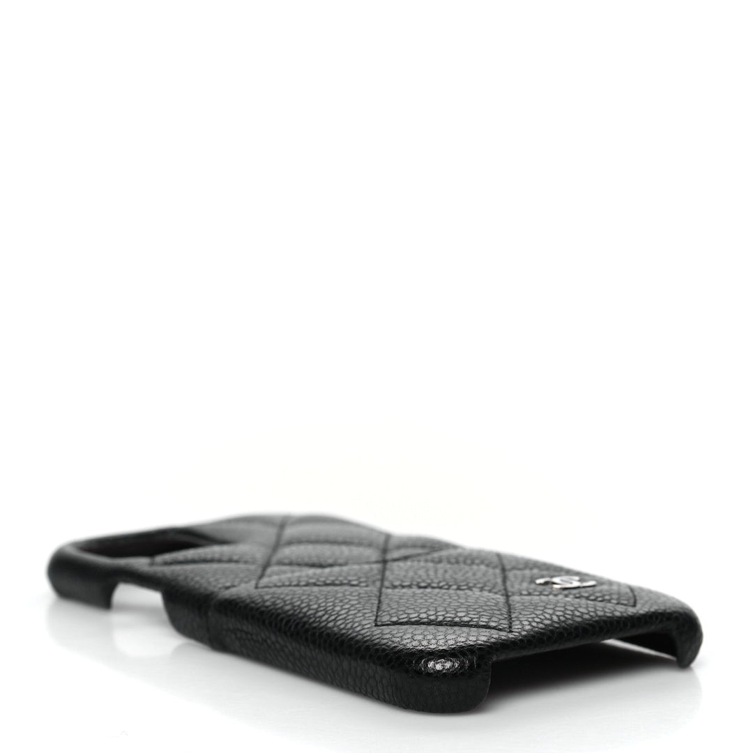 Black Quilted iPhone Case - product image 4 | Easy-Cases