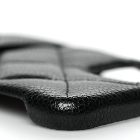 Black Quilted iPhone Case - product image 9 | Easy-Cases