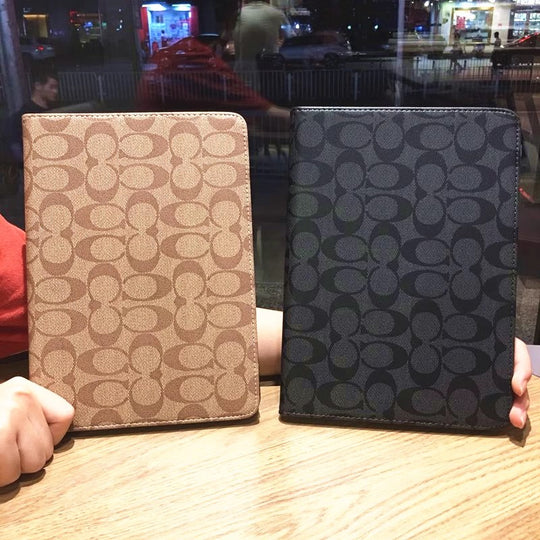 Classic Signature Pattern iPad Case product image 2