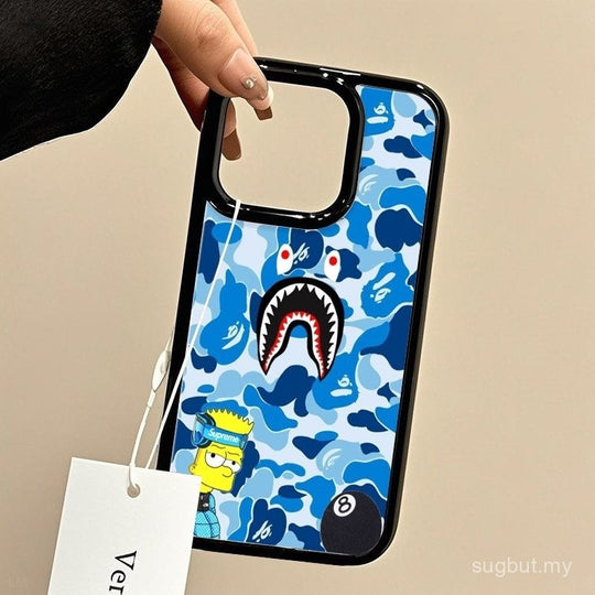 Screaming Shark Shockproof iPhone Case product image 3 by Easy-Cases