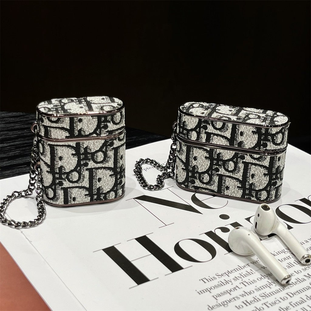 Woven Pattern Soft AirPods Case product image 3 by Easy-Cases