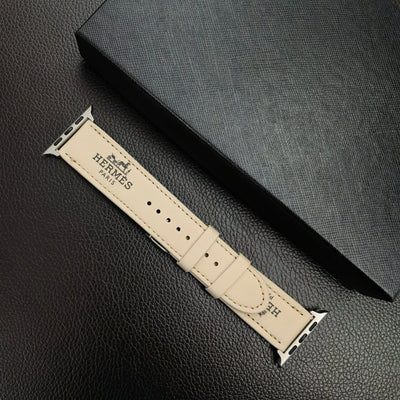 Hermes-inspired band for Apple Watch in a classic design